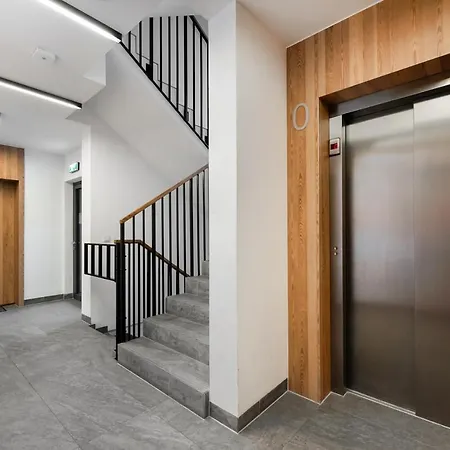 Apartment Woronicza 80 Modern