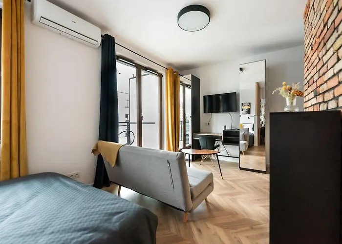 Woronicza 80 Modern By Bookinghost * Varsó