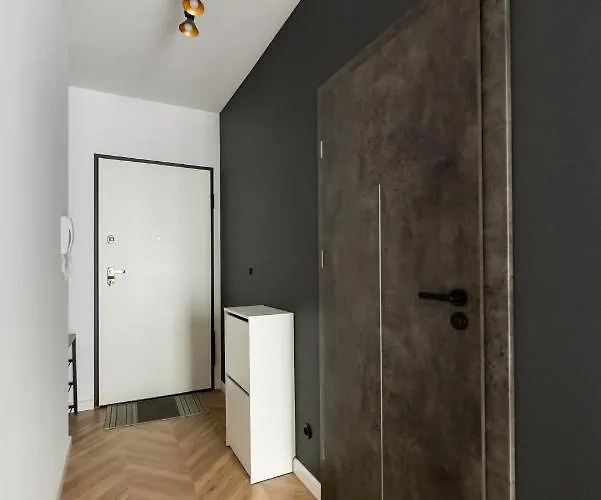 Woronicza 80 Modern By Bookinghost Apartman *